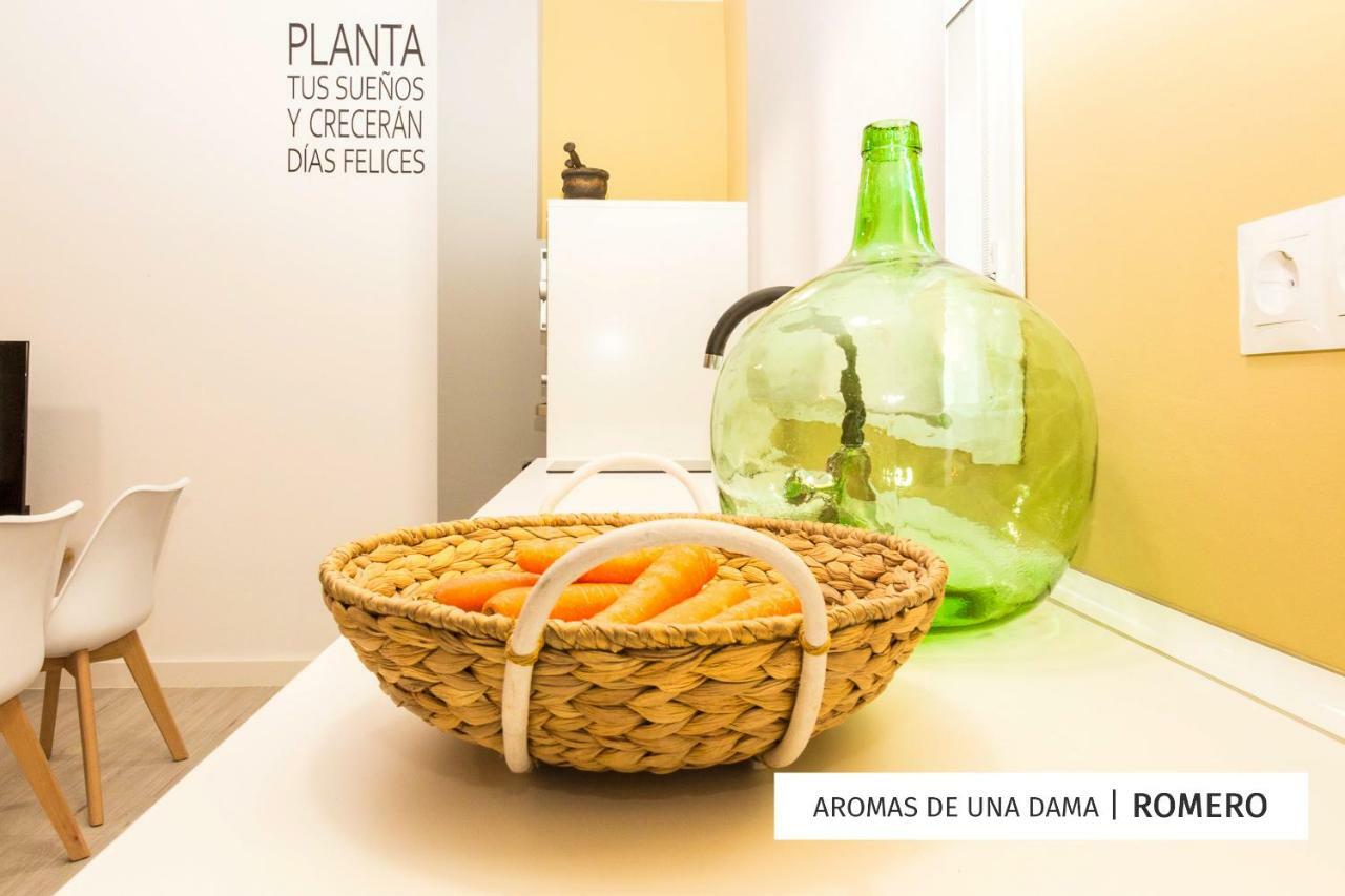 Oleholidays Aromas De Una Dama Marbella